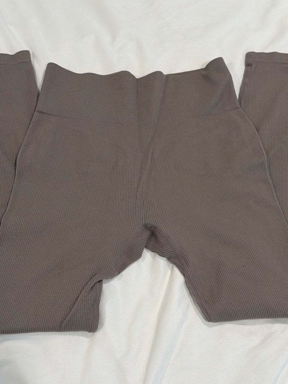 Aura Ribbed High-Waist Leggings - Taupe Brown